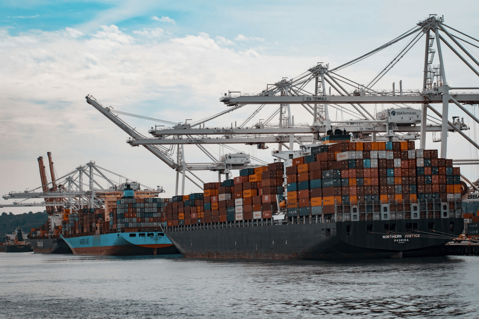 Reliance Cargo